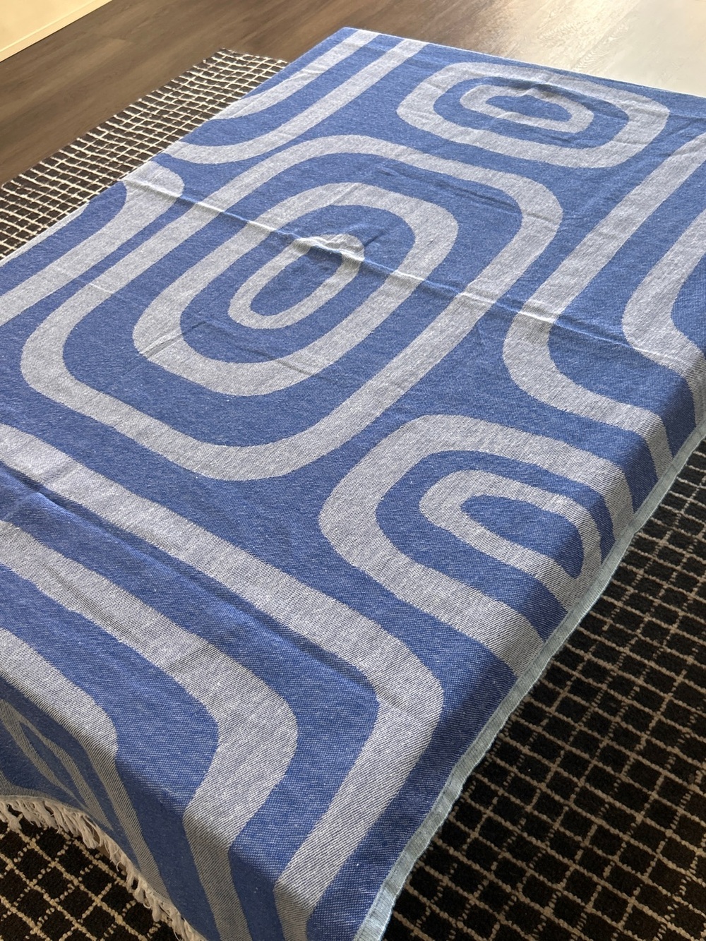 Modern Blues Towel Travel Blanket Wrap FLiPSiDE 2 Side Woven Organic Cotton NEW